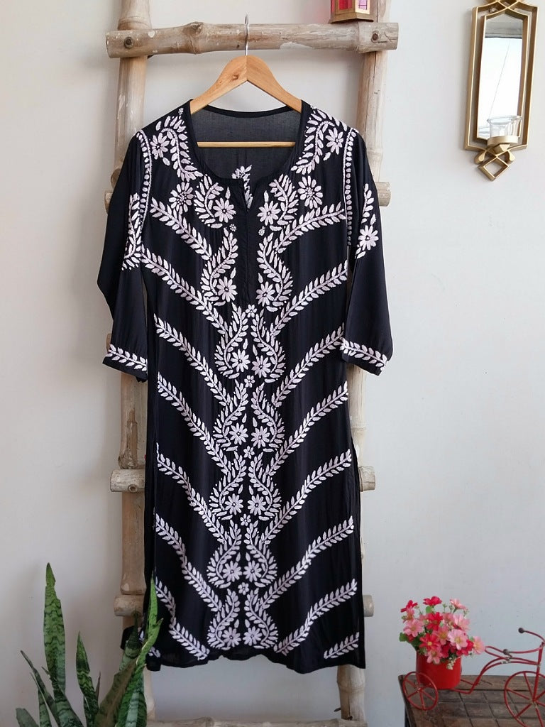 Ruhab Chikankari Modal Kurta