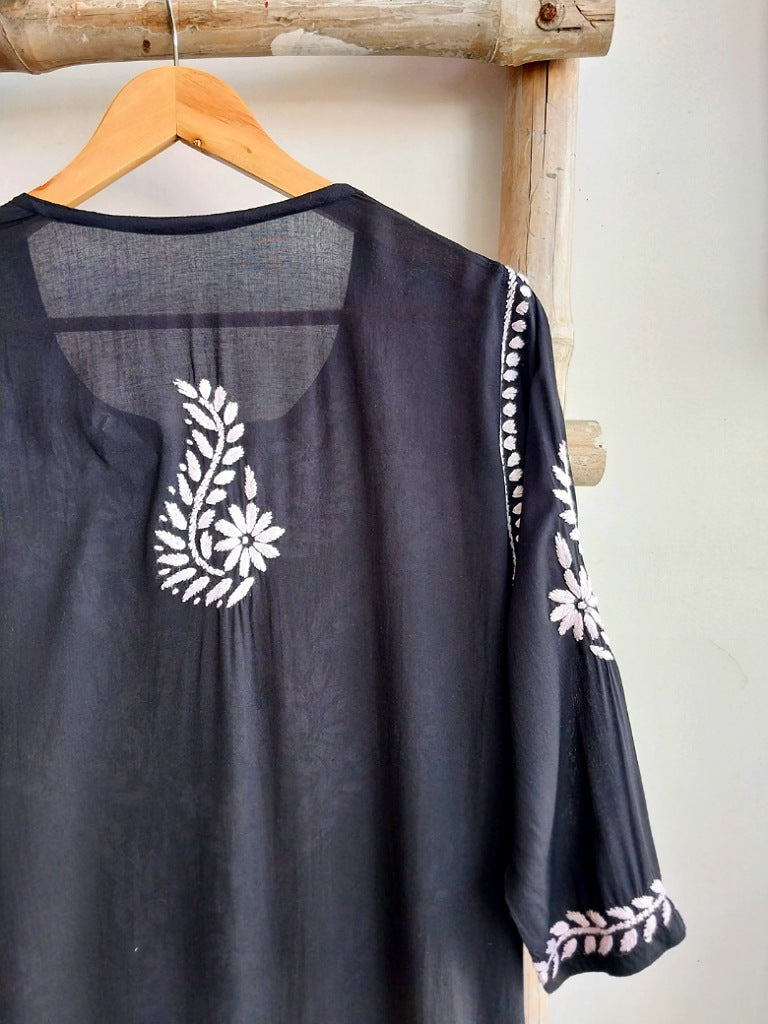 Chikankari modal kurta